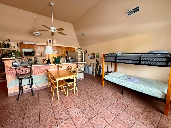 Worktrade opportunity 1