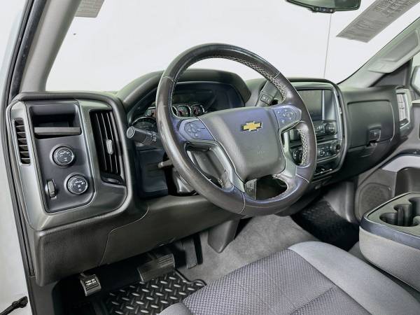 2018 Chevrolet Silverado 1500 4x4 - Photo 11