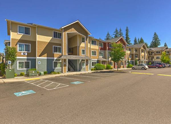 $2,020 / 2br - Fitness Center, Extra Storage, Concierge (12115 State Ave, Marysville, WA)63808131090051121