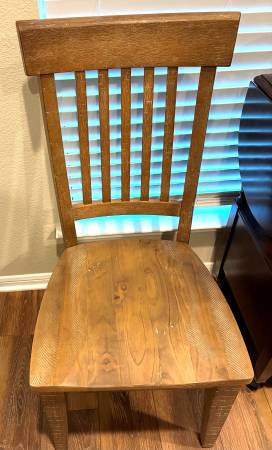 STEVE SILVER RIVERDALE 8 DINING ROOM CHAIRS- NEW IN BOX 1