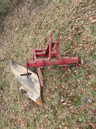 Bottom plow 1