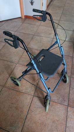 Mobility Walker Foldable 1