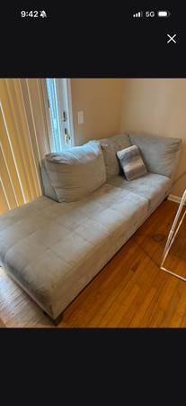 Free couch 1