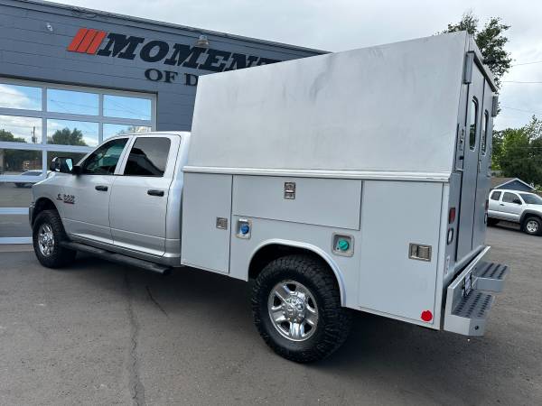 2017 RAM 3500 Crew Cab - Photo 7