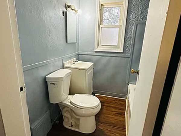 $895 / 3br - For Rent: Charming 3 Bed 1 Bath  Home (Pittsburgh, PA)64013204739842123