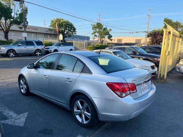 Chevrolet Cruze 2013 2LT Auto 4dr Sedán con 1SH 1.4L I4 Turbo GAS SAVER - $6,498 (Sacramento)63619458510593124