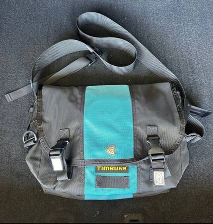 TIMBUK2 Warner Brothers Messenger Bag Bike Bicycle Cross Body Bag 1