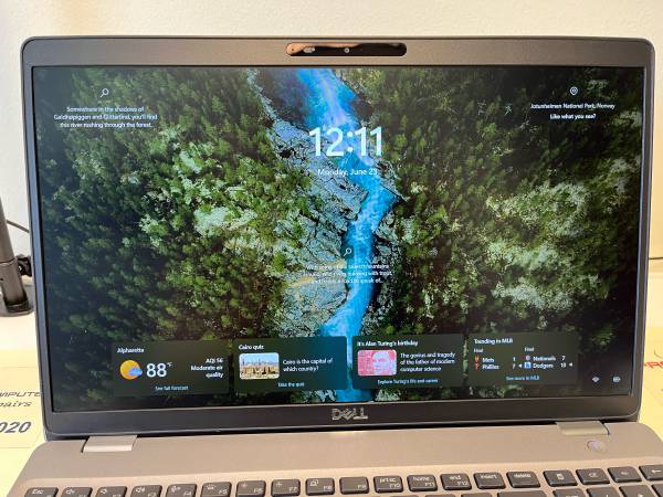 Dell latitude 5510 15.6” Touch laptop/ ref. Intel i5-10310u, 16GB memory, 256G - $299 (Alpharetta)63469931323265121