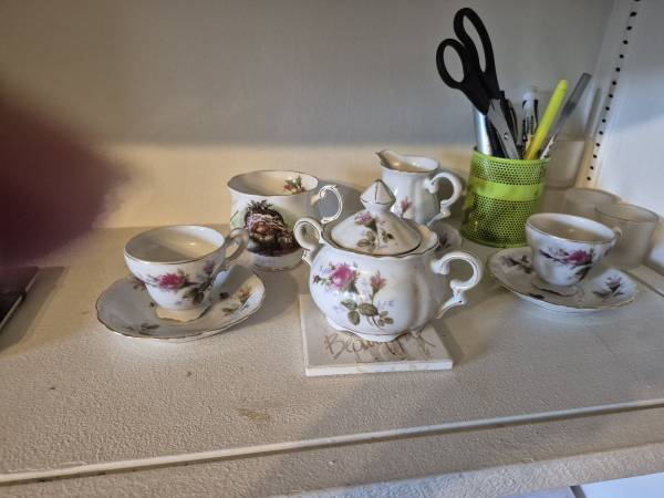 China Tea Set.   Japan 1