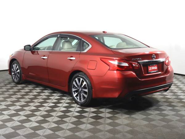 2016 Nissan Altima 2.5 SL - $15,995 (_Nissan_ _Altima_ _Sedan_)63613911699331122