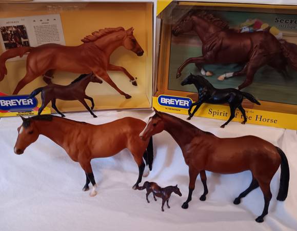 Breyer collector model toy race horses Affirmed, Secretariat,etc 1