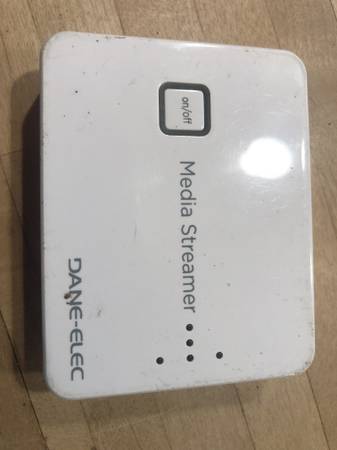 Dane-Elec Media Streamer 1