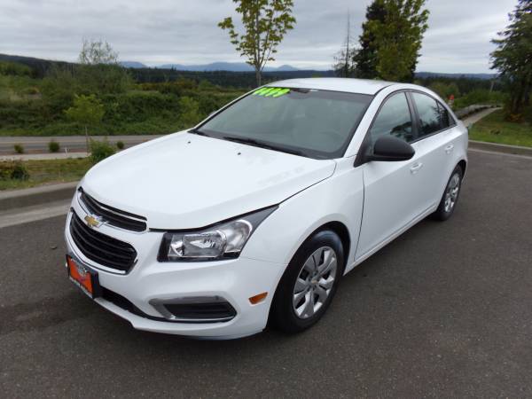 Chevrolet Cruze - $3,999 (FINANCING AVAILABLE 360-792-2277 or 792cars.com)63482707735683121
