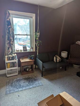 $950 / 1br - 350ft2 - Two Adjoining Rooms for One Occupant in Downtown Concord Location (Concord)63931787973122124