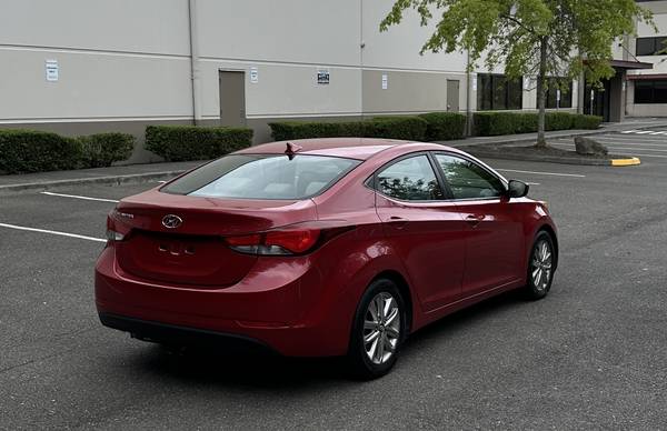 Hyundai Elantra SE - $6,995 (Auburn)63474546549505122