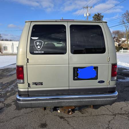 2004 Ford CLUB WAGON FULL - Photo 3