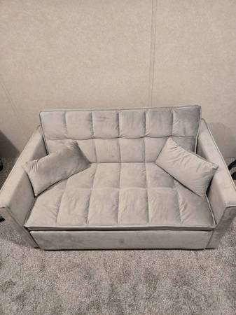Futon 1