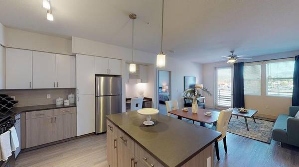 $2,560 / 1br - 694ft2 - Resort-style pool courtyard, Direct access garage (napa county)63682796378499123