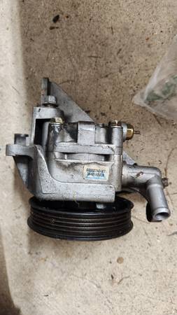 2003 Subaru Outback power steering pump 1