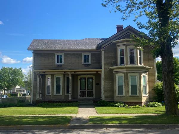 $260,000 / 4br - 3073ft2 - 4 bedroom 2.5 bath (Kendallville)64277833437059120