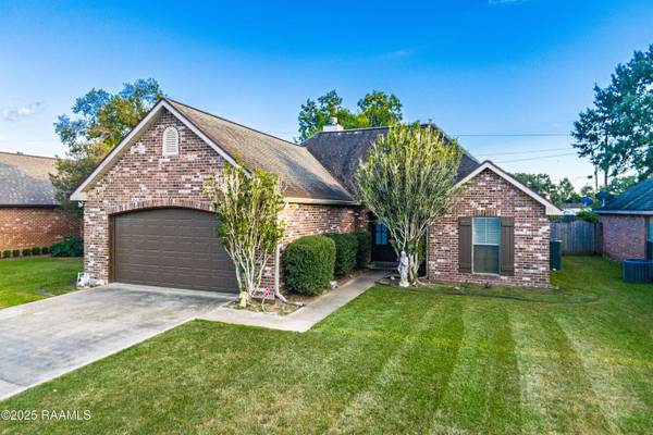 $215,000 / 3hab - 1444ft2 - Encantadora casa en impecable estado, ¡llena de actualizaciones! (Youngsville)63857516907009121