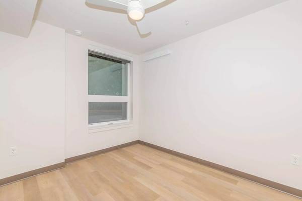 $1,361 / 1br - 460ft2 - Only the best! Brand new community in Seattle! 1 bed / 1 bath! (Seattle)63884887323009123