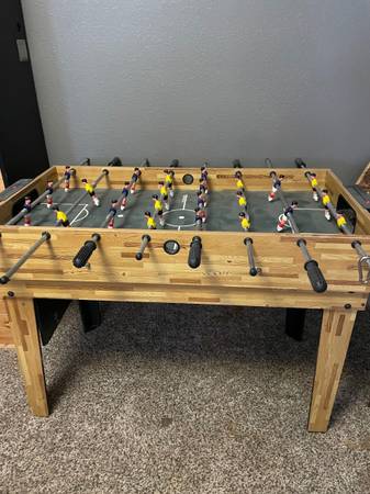 Multi Game Table - foosball/Pool/PingPong 1
