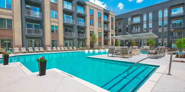 A New Upscale Apt in West Plano**Washer/Dryer Inc** 1