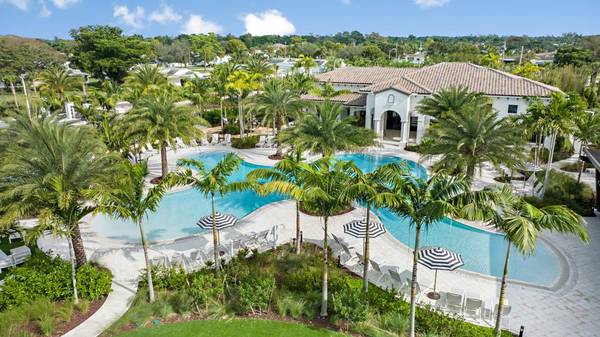$2,099 / 1br - 1/1- 1 MONTH FREE - WAIVED FEES+ $1000 OFF MOVE IN -WASHER/DRYER (BOCA RATON)64051004528001120