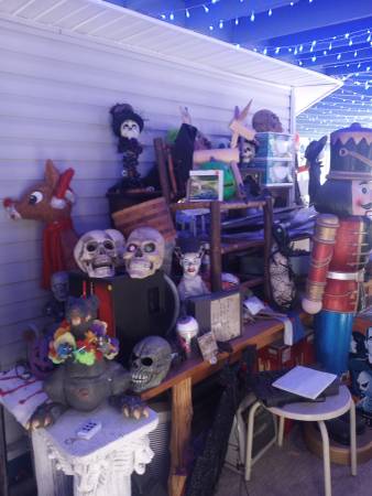 Skulls  BIG and small 1