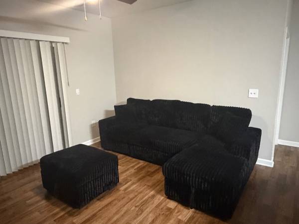 Sectional Sofa/ Ottoman 1