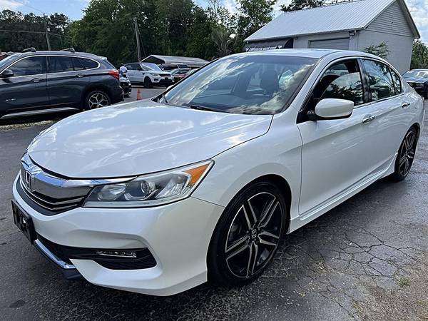 2017 Honda Accord Sport SE - $12995.0063621237002497123