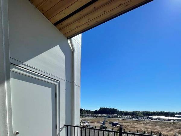 $1,925 / 2 habitaciones - 967 pies² - Oportunidad Única: 2 HAB/2 BA con encimeras de cuarzo y techos de 9 pies (Orchards)63820795895169122