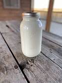 Fresh raw milk 1