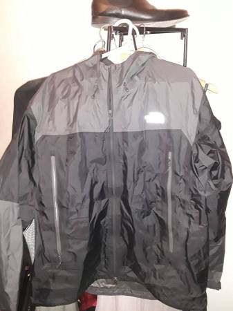 The North Face Windbreaker Size XL 1