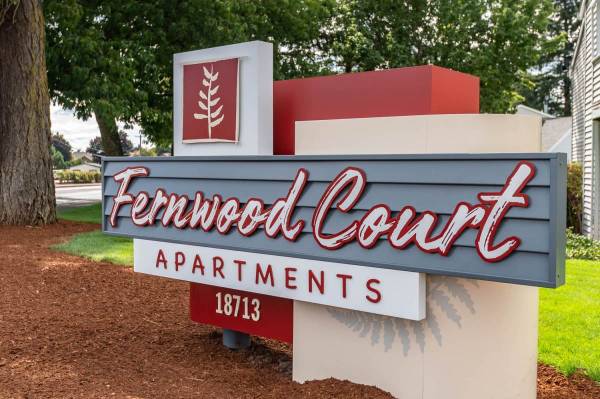 $1,995 / 3br - 975ft2 - Great 3 bed / 1 bath! We Love Pets! Ask about our Pet Policy (Oregon City - 12 Minute Drive to Clackamette Park)63820848820099120