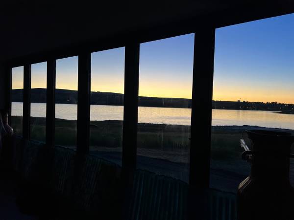 $750,000 / 1637ft2 - open concept house waterfront (Soap Lake)64287679285379122