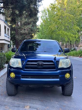 2007 Toyota Tacoma PreRunner 2WD Pickup - $14,000 (santa clara)63477448295555122