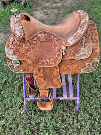 Dale Chavez Saddle 1