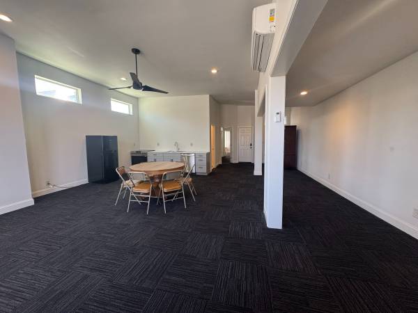 $1,300 / 1500ft2 - Flexible Residential or Commercial Space in Original Highlands (Original Highlands)64008827094145124