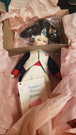Madame Alexander Dolls NIB - $500 (Bellevue)63471461832833120