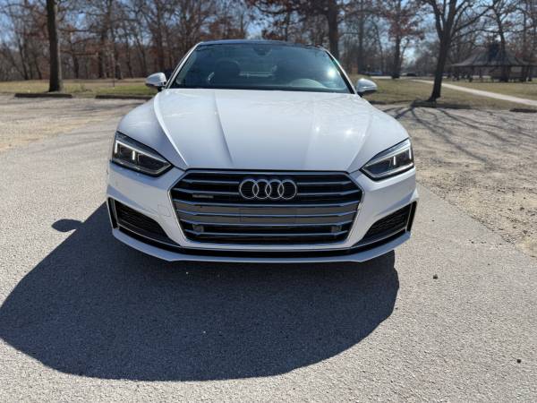 2018 Audi A5 Premium Plus Quattro Coupé - $18,000 (Elgin)63616850293379121