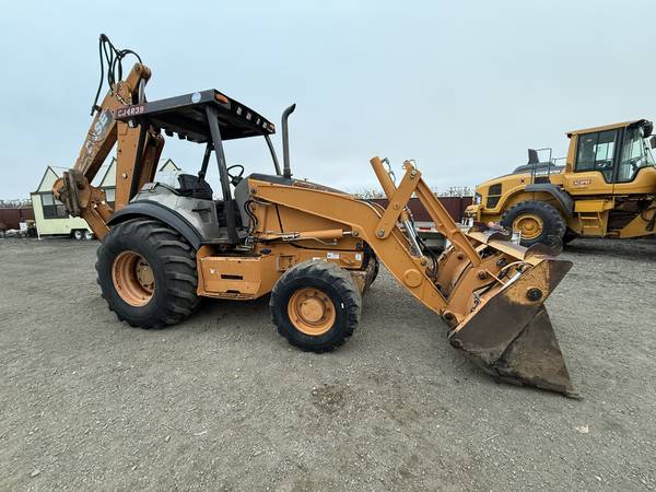 2011 Case 590SN backhoe 1