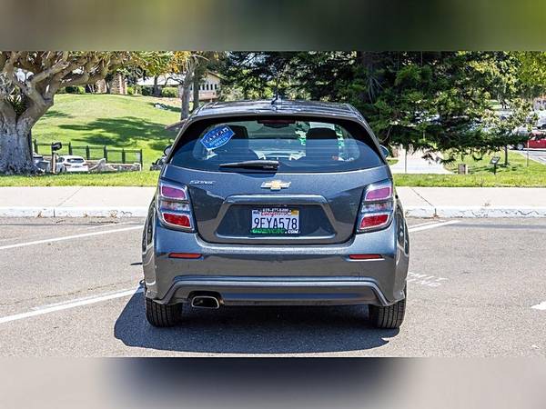 2020 Chevrolet Sonic LT 4dr Hatchback w/1FL - $12995.0063616091791363124