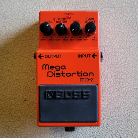 Boss MD-2 Mega Distortion 1