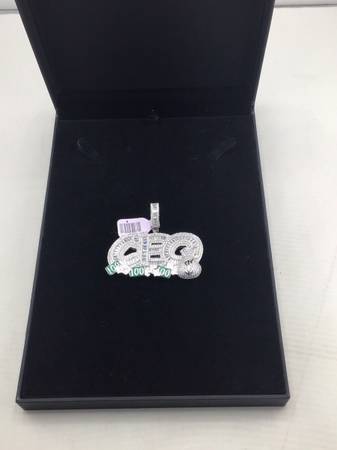 Silver CEO pendant 1