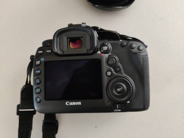 Canon EOS 5D Mark IV DSLR Camera Body - $1,150 (menlo park)63471454548099122