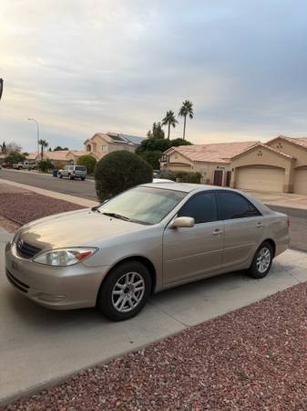 2003 Toyota Camry LE 1