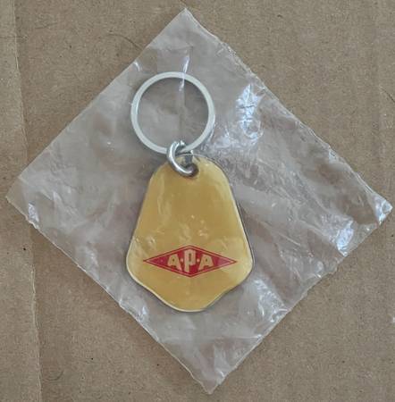 Vintage APA Transport Corp Trucking Shipping Keychain PA Locations Zi 1