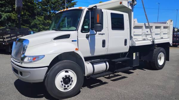 2011 International DURASTAR - Main Photo